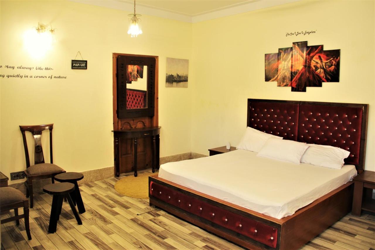 Republika Central Mansehra Exterior photo