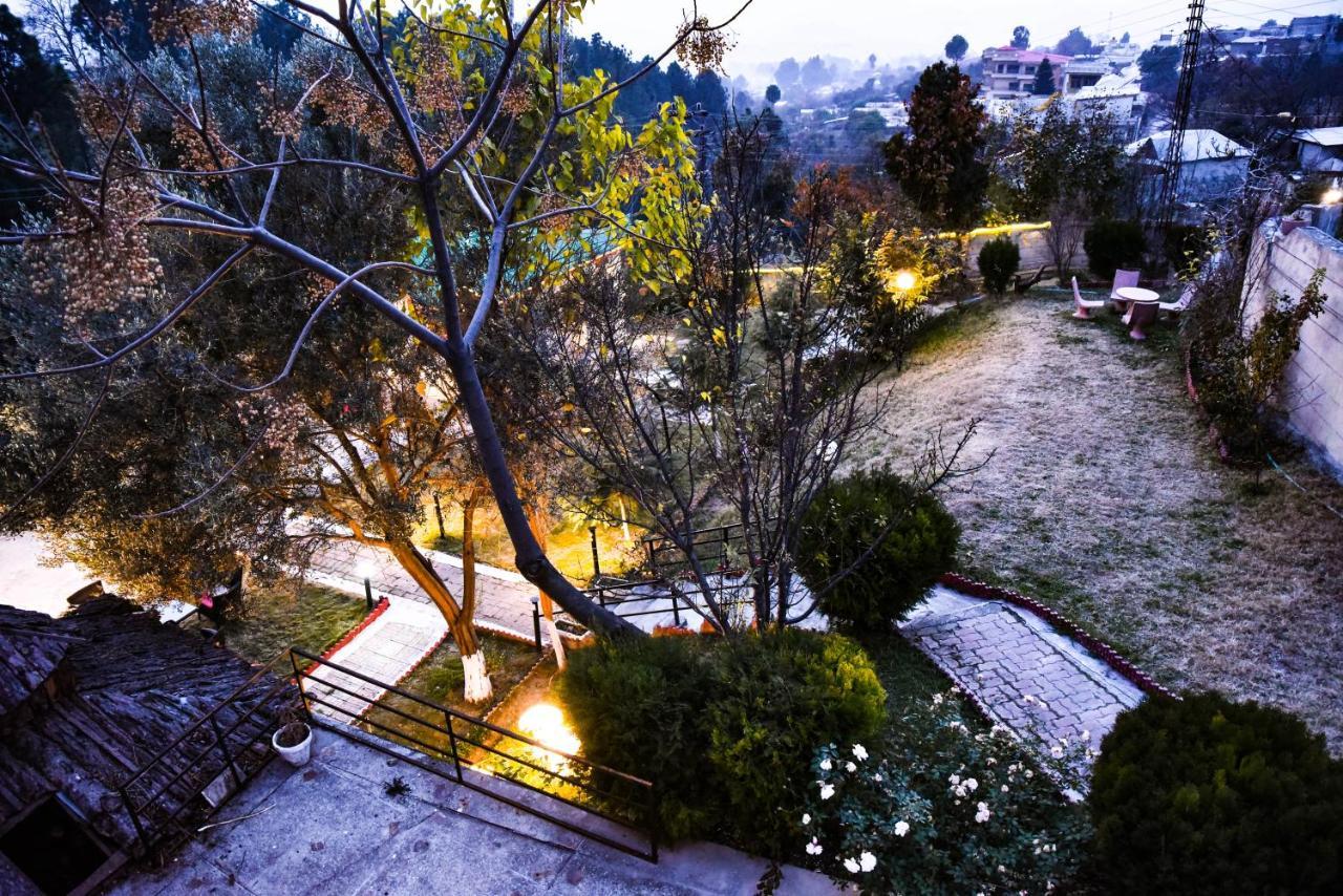 Republika Central Mansehra Exterior photo